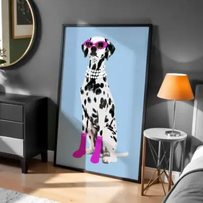 Benekli Pembe Detay Dekoratif Köpek Tablosu